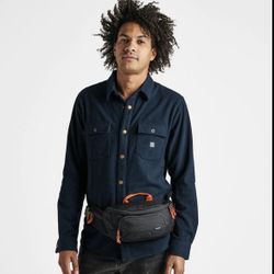 Roark Travel Fanny Pack