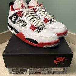 Nike Air Jordan 4 Retro Fire Red 2020 Size 13