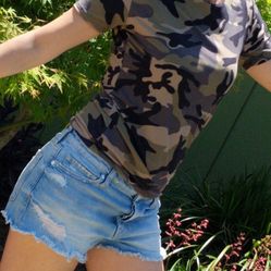 Ladies Camo Shirt, Classic Print