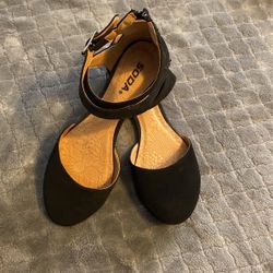 Flats Sodas Size 7 1/2