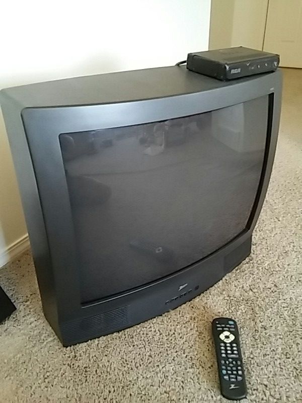 Excellent Zenith 27" Analog CRT TV! Works perfect! for Sale in