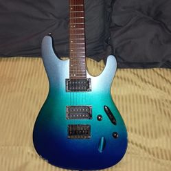 Ibanez Electric Guitar & A Peavy Rage 258 Amp