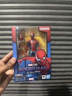 Spider-Man Final Swing Suit Figurine