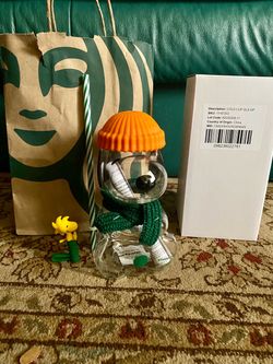 Starbucks Peanuts Snoopy Glass Cup with Straw