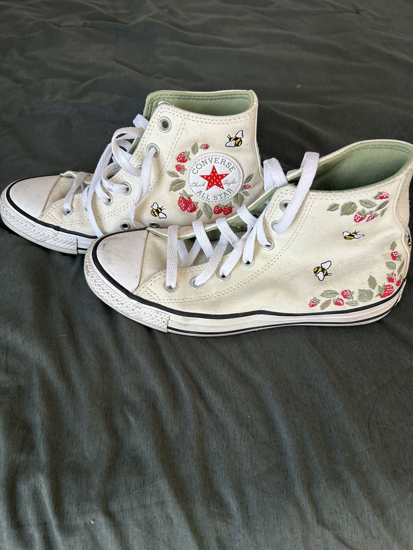 Converse
