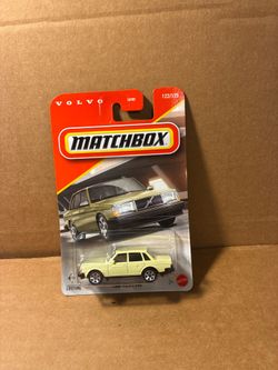 Matchbox 1986 Volvo 240 (Milwaukie,OR)