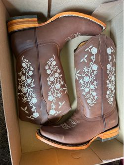 Women Boots