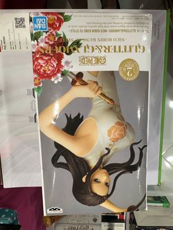 One Piece Nico Robin Glitter & Glamours Kung Fu Style Figure