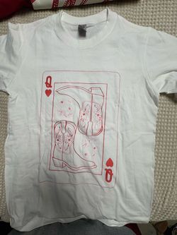 Small White Queen of Hearts Cowboy Boots Graphic Tee