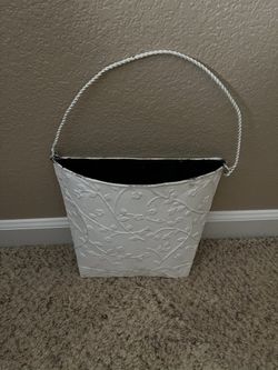 Hanging Metal Door Basket