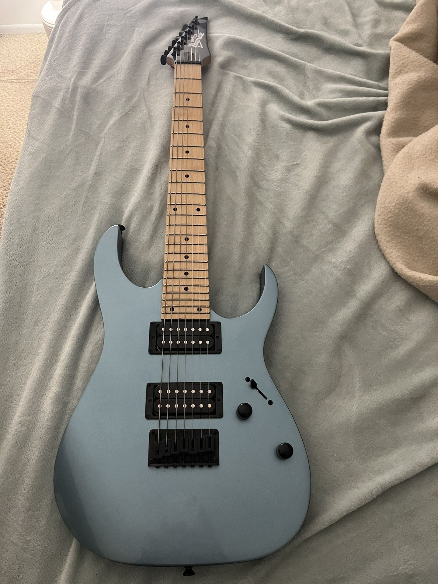 Ibanez GRG7221M GRG Series 7-String Electric Guitar Metallic Light Blue