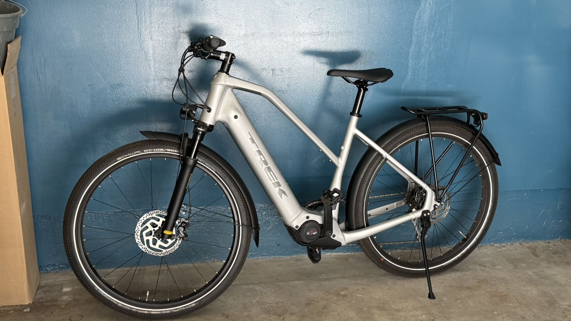 Trek Allant+ 7S Electric Hybrid Bicycle Size L Very Low Mileage