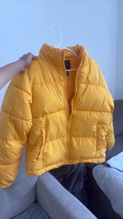 PUFFER JACKET YELLOW FOREVER 21 SIZE SMALL
