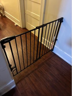 Gate for hallway for kids or pets