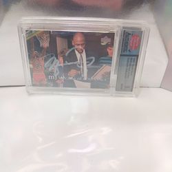 1994 Upper Deck Authentic Michael Jordan Autograph Mint 9 Number 68