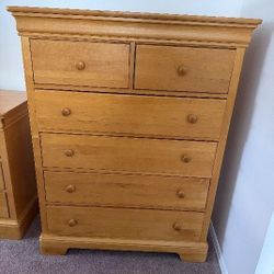 Young American Dresser Drawer W/ Child Locking Drawer Solid Wood 