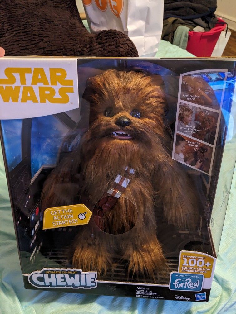 Furreal  Friend Chewbacca 