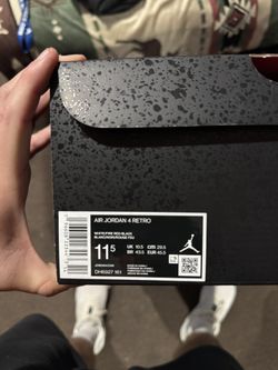Jordan 4 Retro