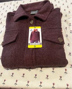 Women’s small 32 degrees jacket