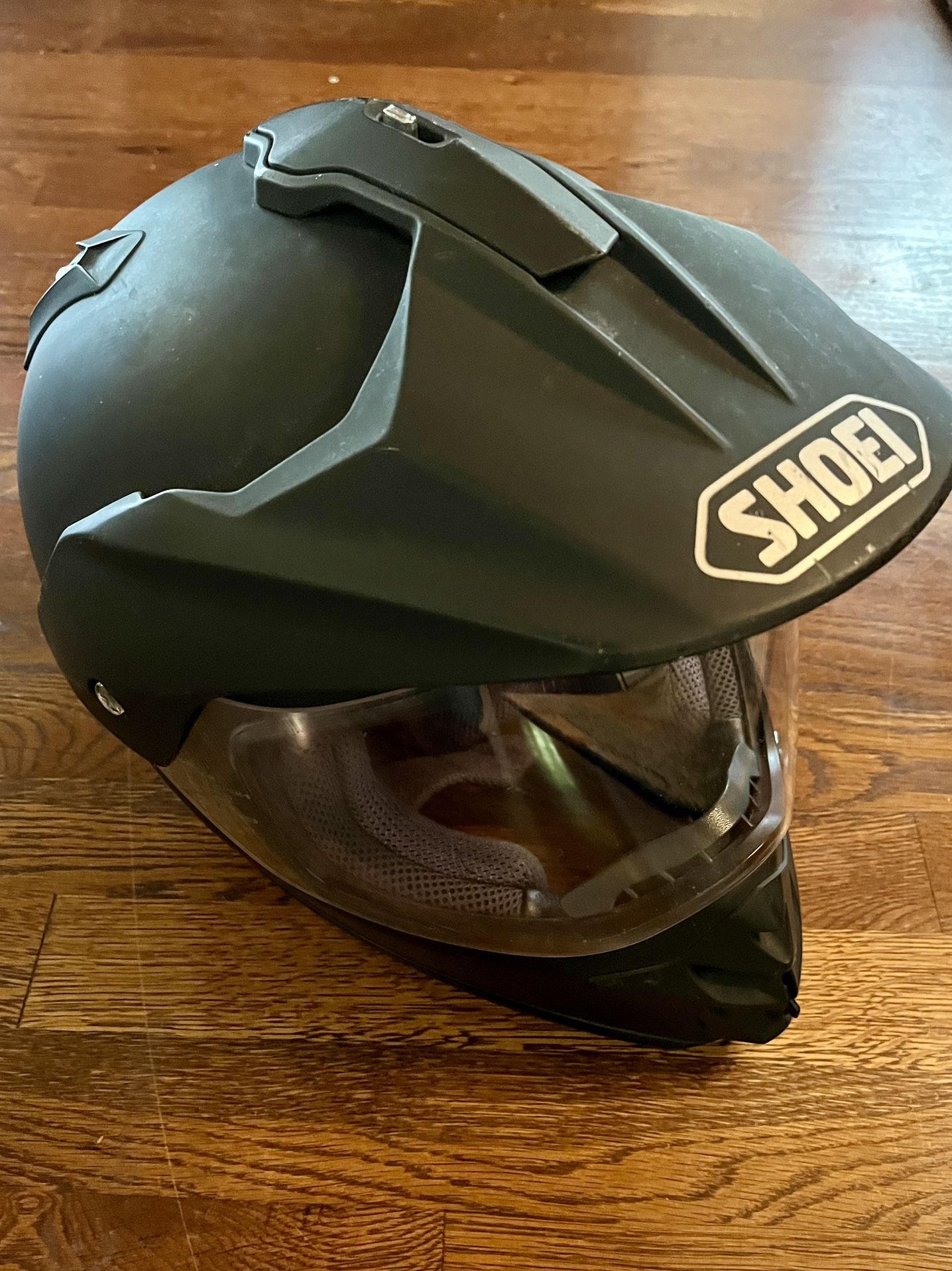 Shoei DS Helmet Size M 