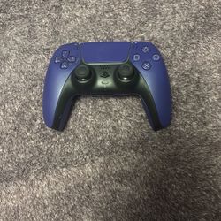 Purple DualShock 5 Controller
