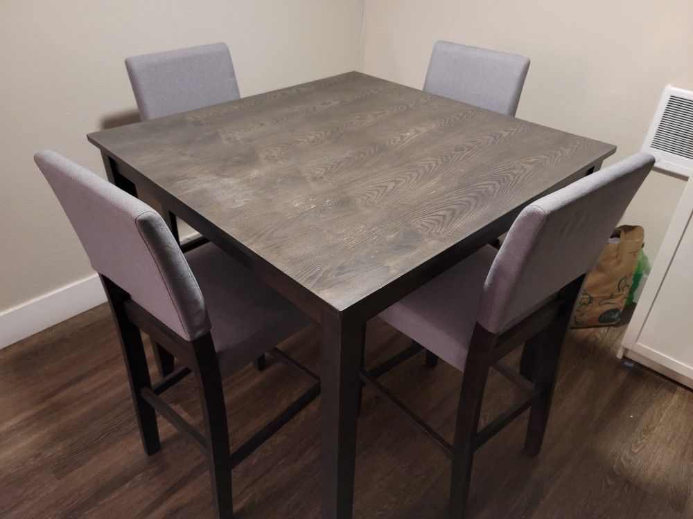 LIKE NEW Living Spaces Jarrod Grey 5 Piece Counter Set / Dining Room Table