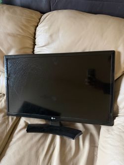 LG 24” Smart TV – Works Great
