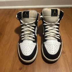 Air Jordan 1 High