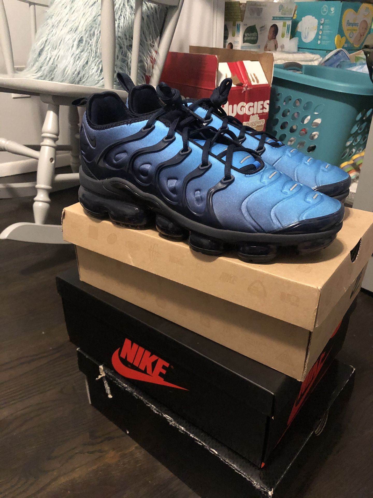 Vapormax Photo Blue Sz 12