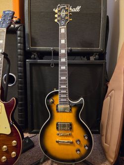 Les Paul Guitar