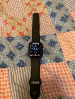 Apple Watch 44mm Black