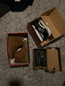 Baby’s Shoes ( $15 each )