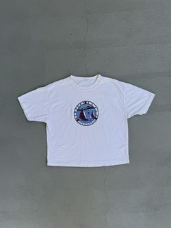 Vintage Newport Cropped Tee