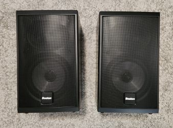 Boston CR57 Bookshelf Speakers (Pair)
