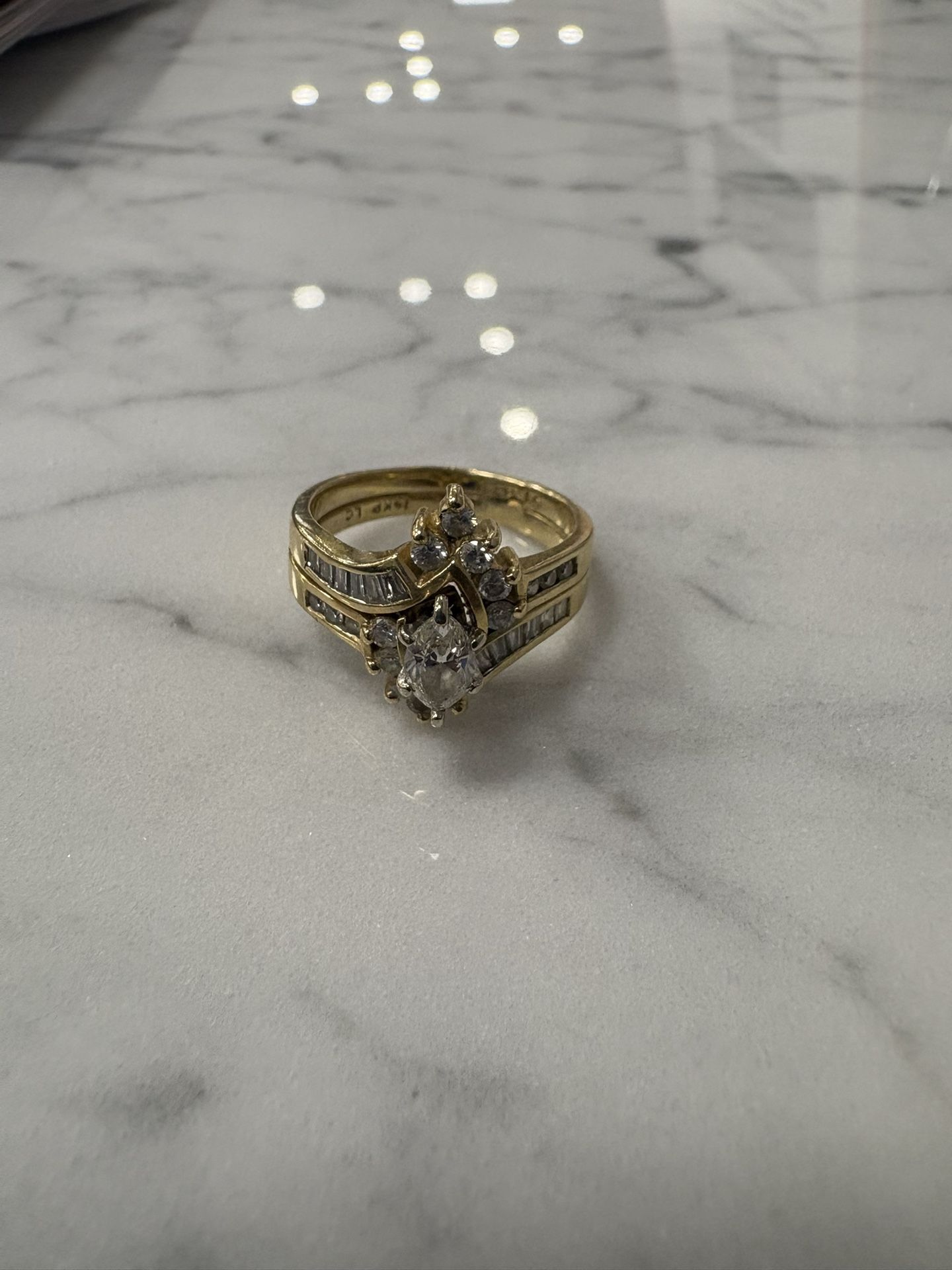 Wedding/engagement Ring 