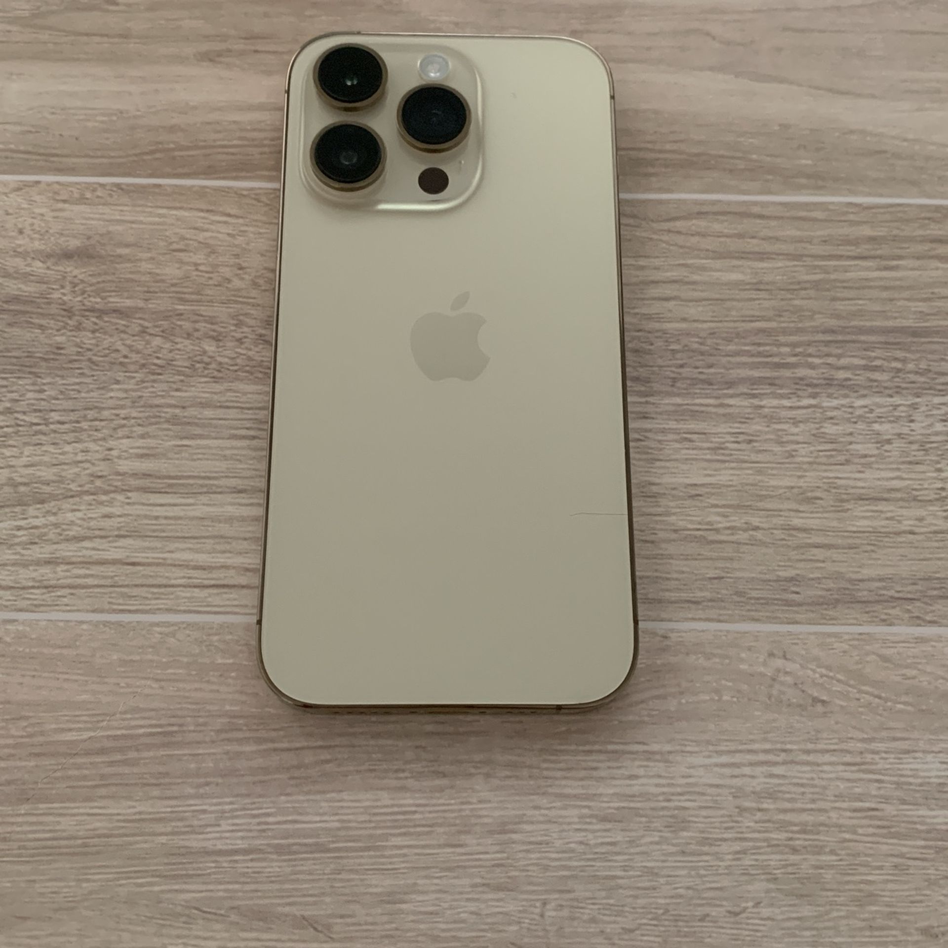 iPhone 14 Pro