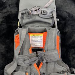 Infant / Toddler Hiking Backpack Carrier – Excellent Condition