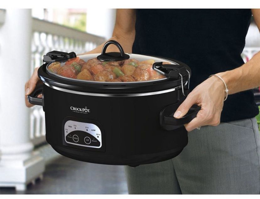 Crock-Pot 6qt Programmable Cook & Carry Slow Cooker Black