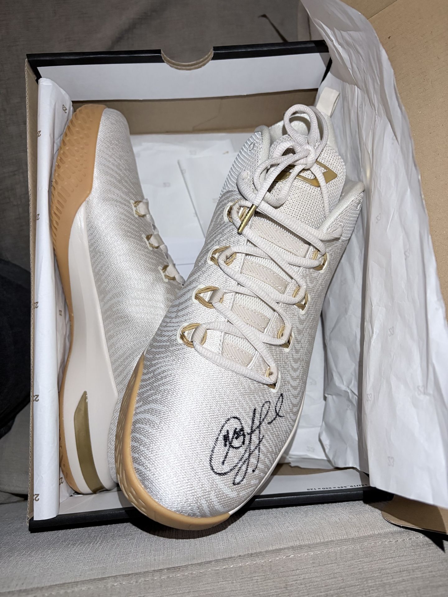 Jordan CP3.X AE - Size 13 - Brand New Signed By Chris Paul