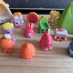 SHOPKINS BUNDLE !!!  23 TOTAL!!  All Like New