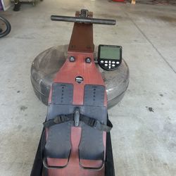 WaterRower Club Rowing Machine With S4 Monitor 