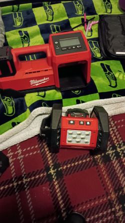 Milwaukee Cordless Inflator and LED Work Light