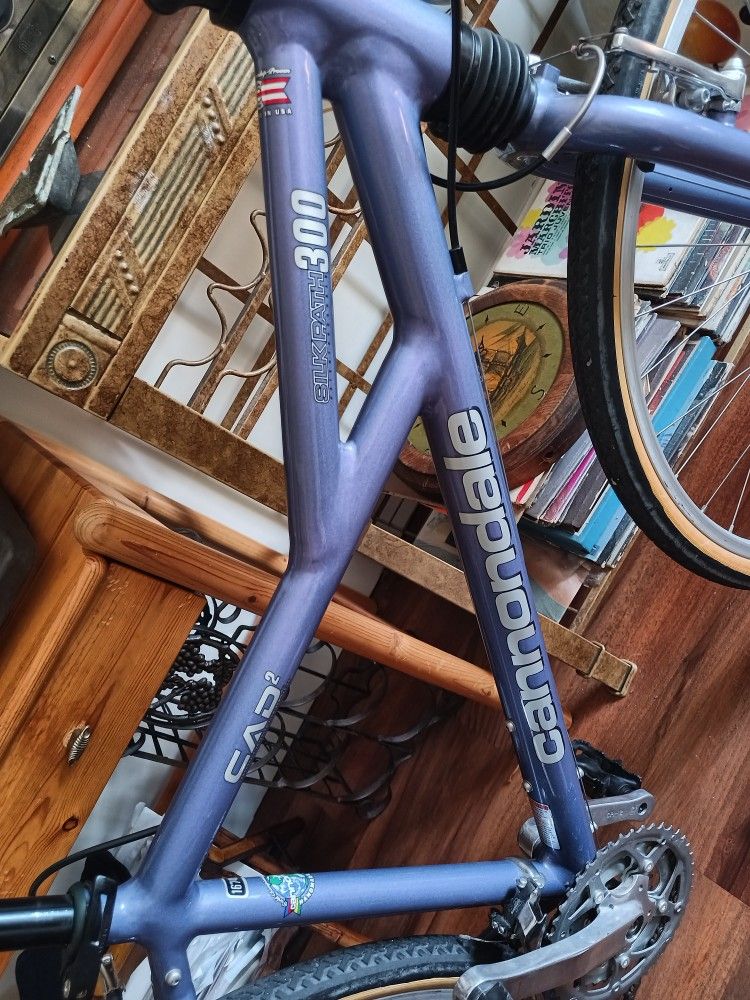 1990s Cannondale bike Silk Path 300 AT18 CAD2 Like New Made In USA