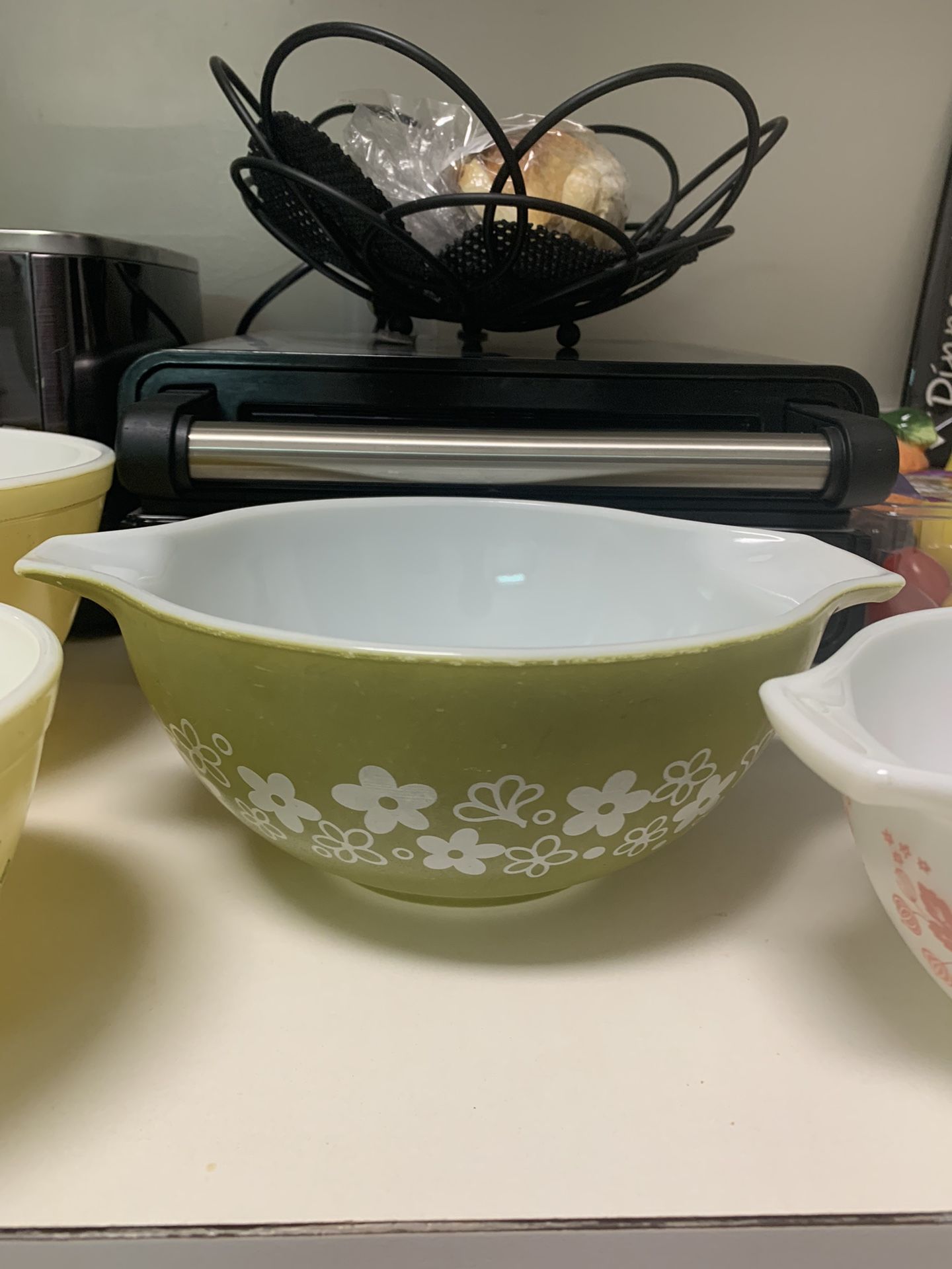 Vintage Pyrex Bowls