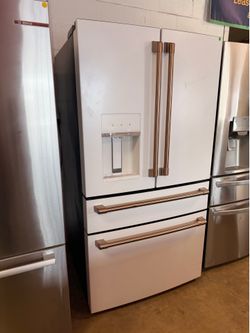 Ge frenchdoor refrigerator