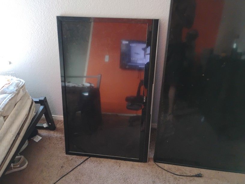 Insignia & Vizio
