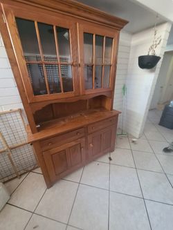 Hutch Cabinet