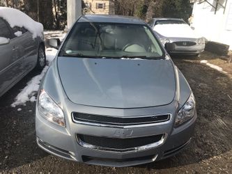 09 Chevy Malibu 133k Miles $3200 firm
