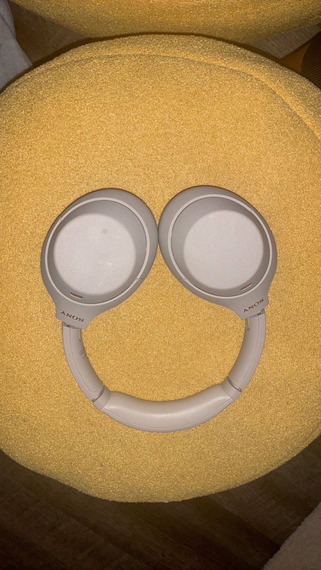 Sony Headphones WH-1000XM4