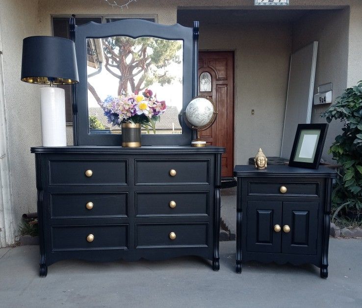 6 Drawer Dresser With Mirror And Nightstand - All Solid Wood- Black With Gold